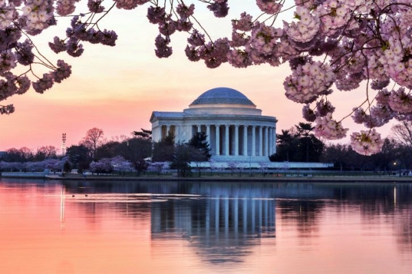 2-Day Washington & Philadelphia Bus Tour