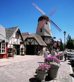 2-Nights Solvang with Wine Tasting Tour - Signature Escape Package