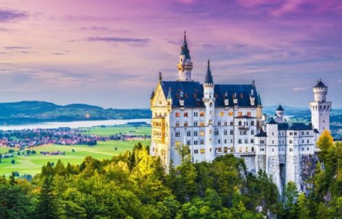 Neuschwanstein and Linderhof Castle Tour