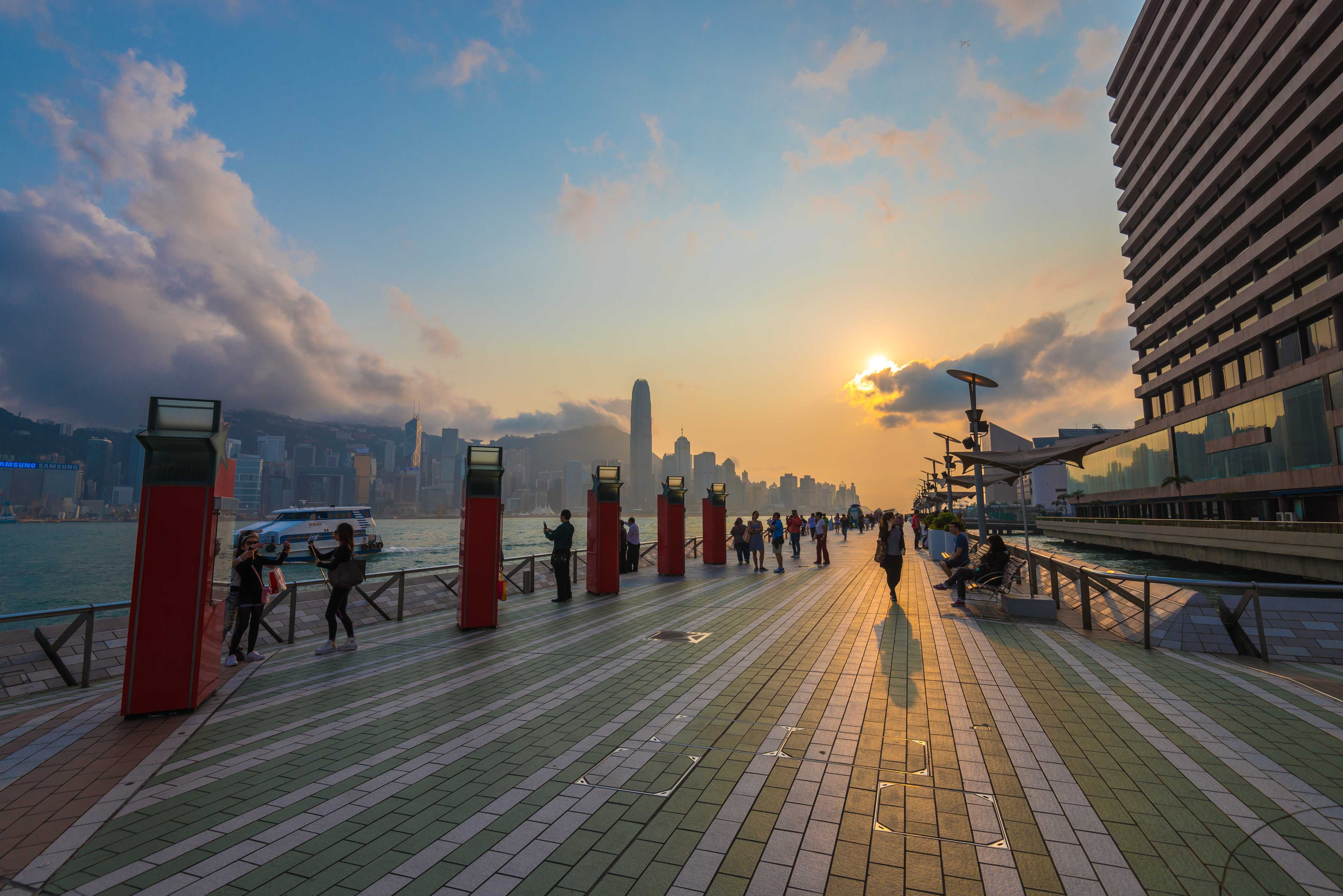 香港+4