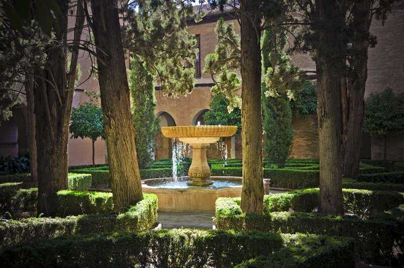 Alhambra, Generalife Gardens, and Nasrid Palaces Guided Tour**UNESCO World Heritage**
