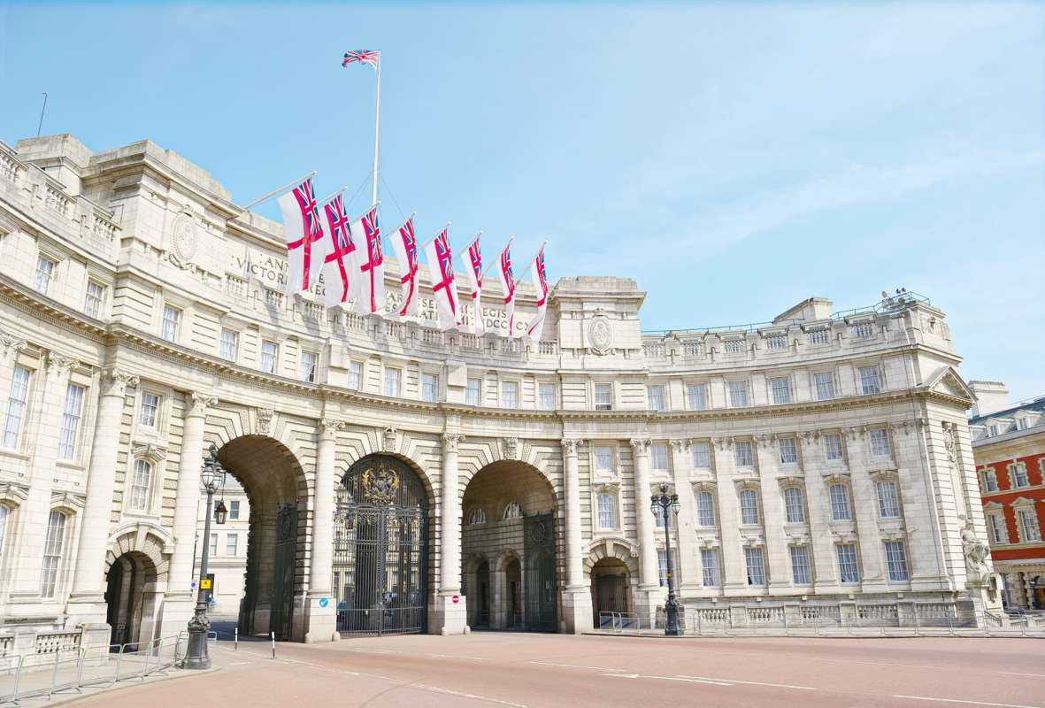 Secret London Walking Tour from Trafalgar Square