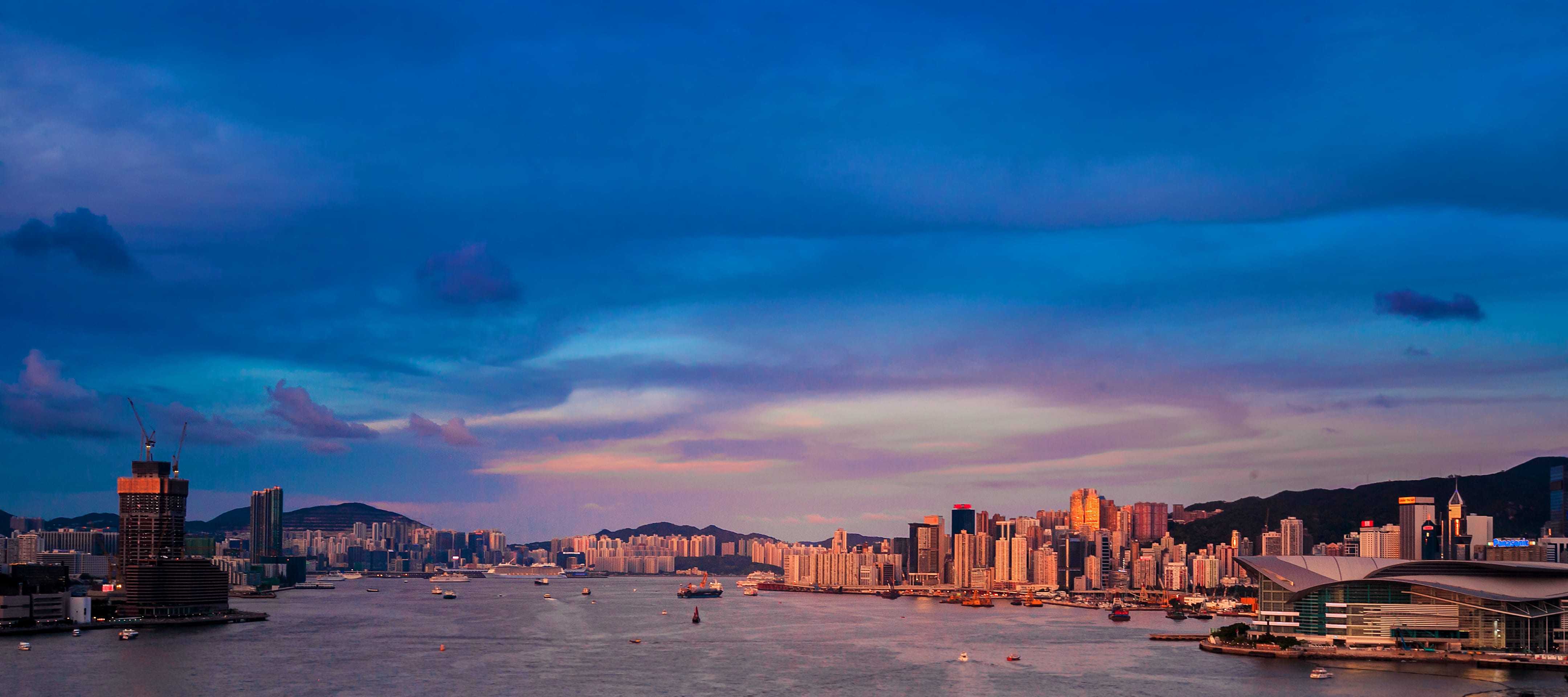 香港+7